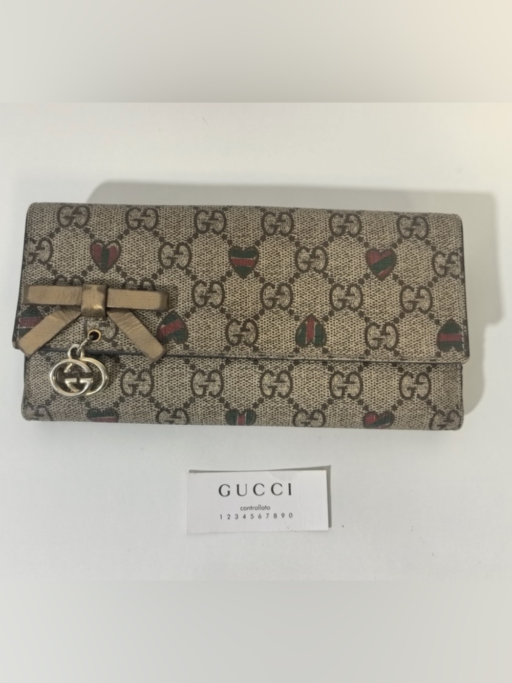 Gucci Beige GG Supreme Wallet with Green & Red Heart Motif